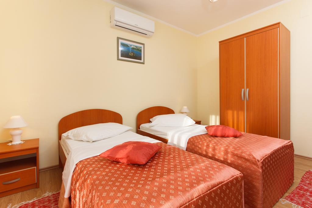 Apartments Vukusic Zaboric Cameră foto